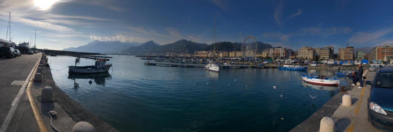 Central Station And City Rooms Link "13 Apartment" Amalfi Coast , 살레르노 외부 사진