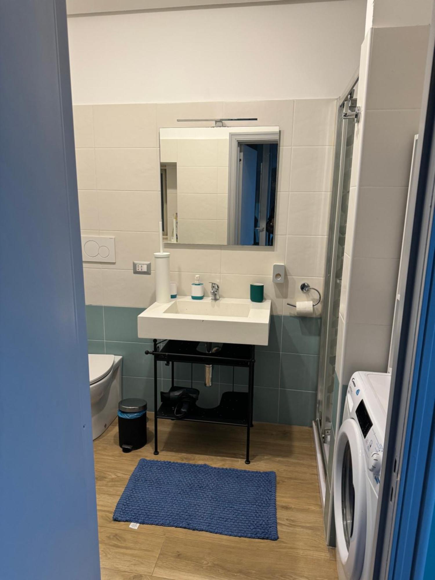Central Station And City Rooms Link "13 Apartment" Amalfi Coast , 살레르노 외부 사진